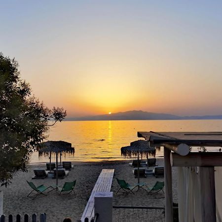 Byblos Mare-The Exclusive Beach Front Villa Skala Sotiros Exterior photo