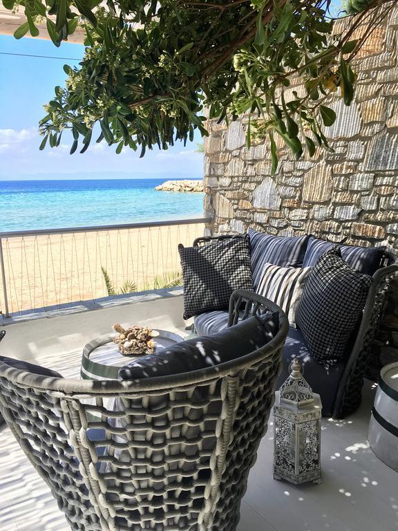 Byblos Mare-The Exclusive Beach Front Villa Skala Sotiros Exterior photo